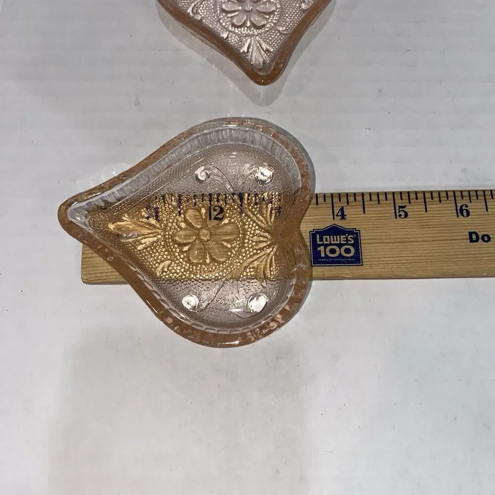 Vintage Indiana Glass Pink Tiara Sandwich Heart Floral Pattern Trinket Dish (2)